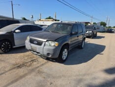 2005 FORD ESCAPE