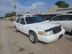 2006 FORD CROWN VICTORIA