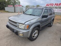 2000 INFINITI QX4