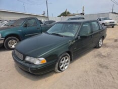 1998 VOLVO S70