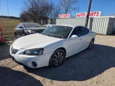 2008 PONTIAC GRAND PRIX