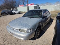 2000 CHEVROLET PRISM
