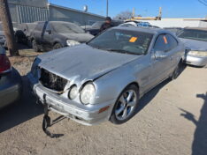 2002 MERCEDES CLK320