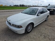 1999 BMW 528I