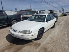 2001 CHEVROLET LUMINA