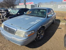 2003 MERCURY GRANDMARQUIS