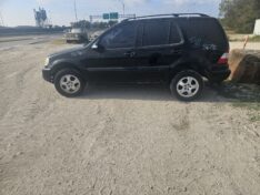 2004 MERCEDES ML350