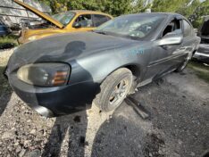 2004 PONTIAC GRANDPRIX