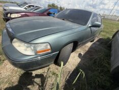 2006 LINCOLN TOWNCAR