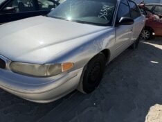 2003 BUICK CENTURY