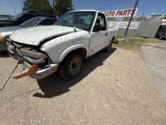 2001 CHEVROLET S10