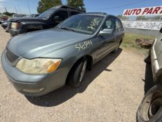 2000 TOYOTA AVALON
