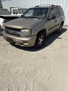 2004 CHEVROLET TRAILBLAZER