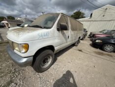 1996 FORD CLUBWAGON