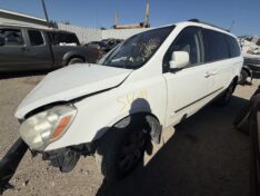 2008 HYUNDAI ENTOURAGE