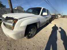 2002 CHEVROLET AVALANCHE
