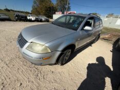 2004 VOLKSWAGEN PASSAT