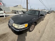 1998 LINCOLN TOWN CAR