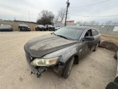 2011 FORD TAURUS