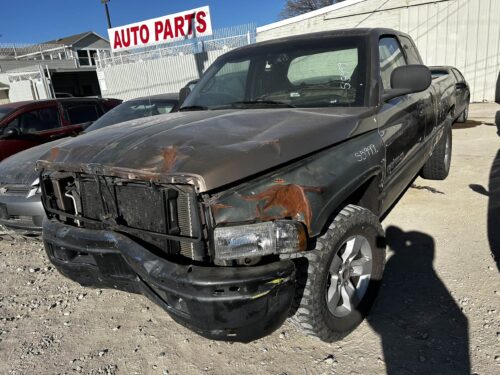 2001 DODGE TRUCK 1500