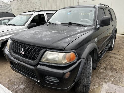 2002 MITSUBISHI MONTERO