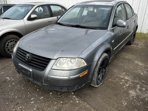 2002 VOLKSWAGEN PASSAT