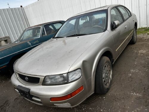1995 NISSAN MAXIMA