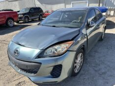 2012 MAZDA 3