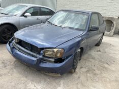 2001 HYUNDAI ACCENT