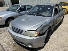 2003 KIA SPECTRA